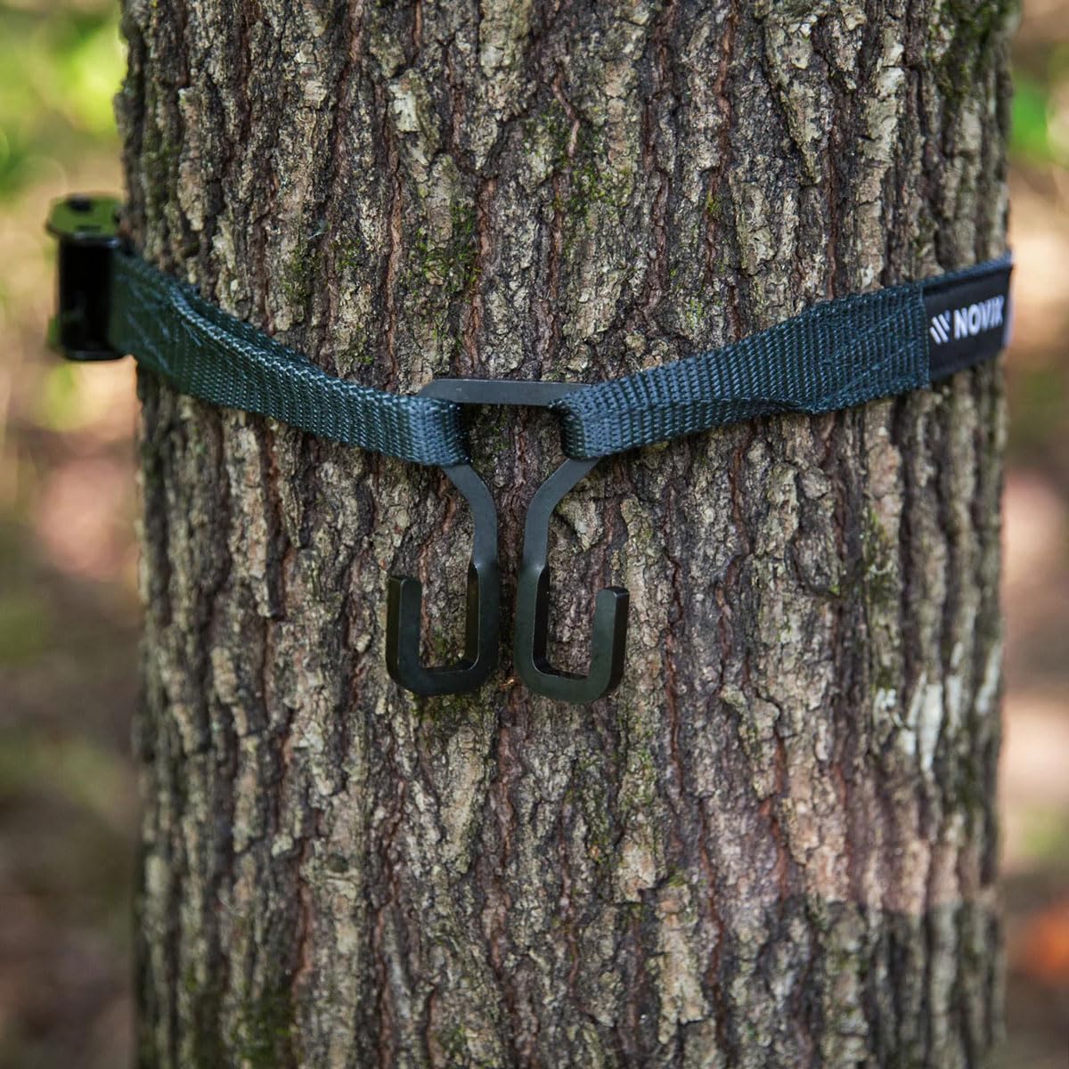 NOVIX E-Z Hang Hook V2 holds the treestand in place, reducing arm strain during setup.
