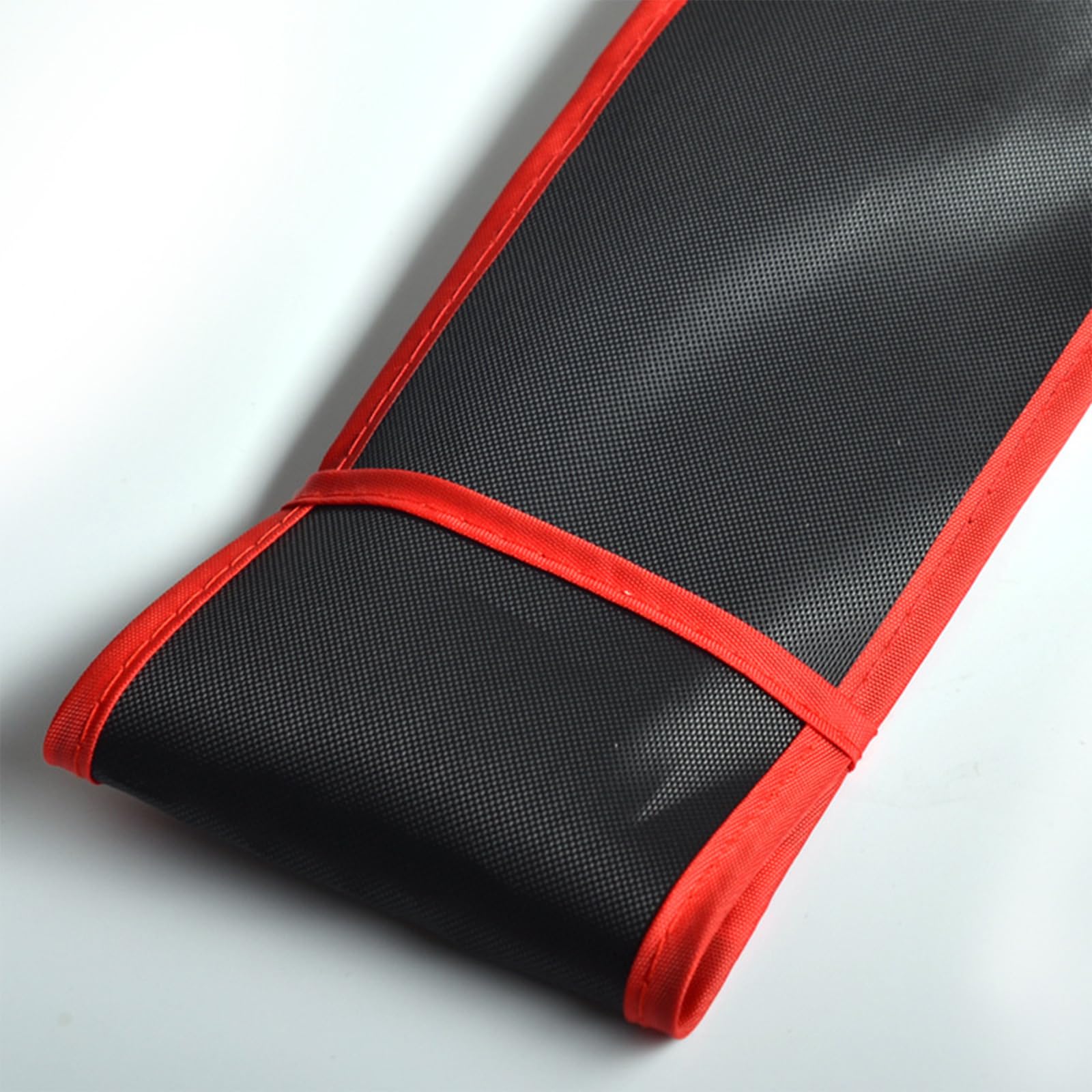 NUEAYMS durable Oxford cloth construction withstands use
