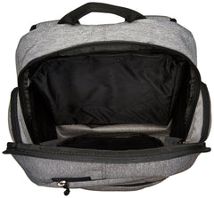 Oakley Blade 30L eyewear pocket secures sunglasses on the go.