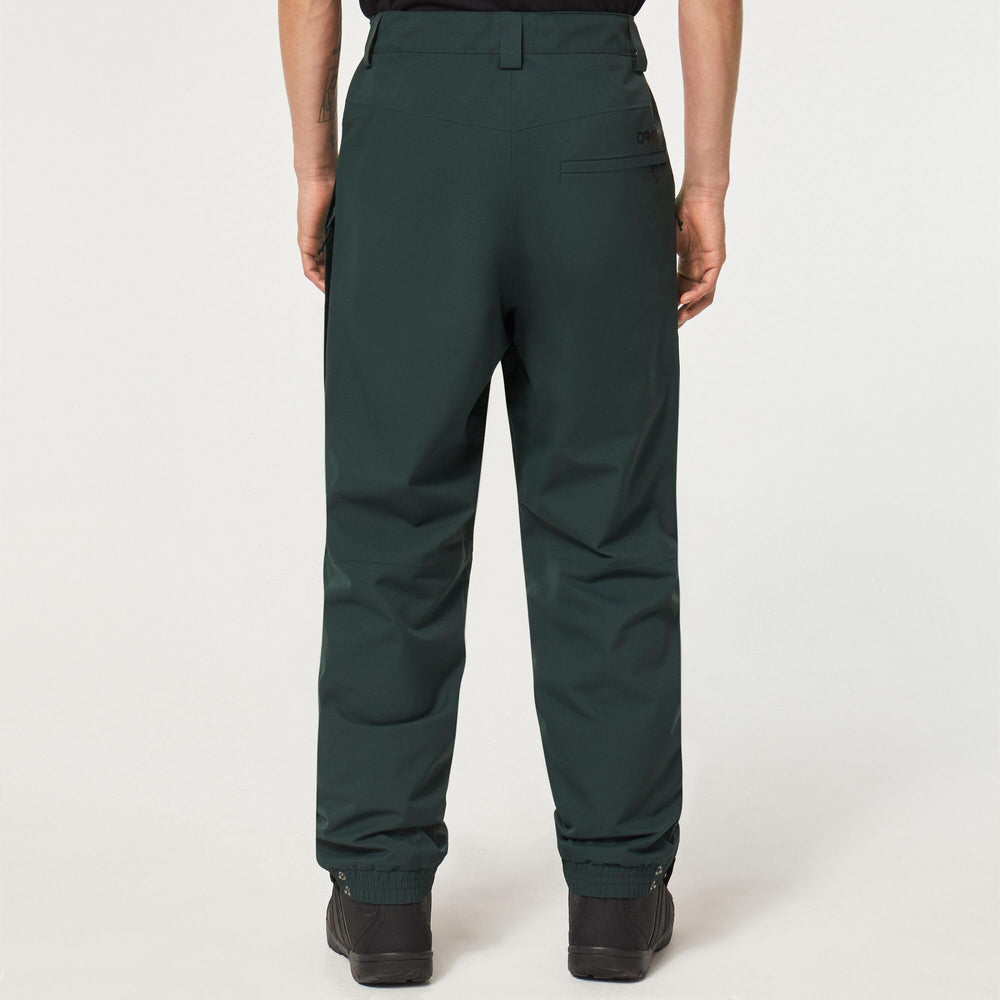 Oakley TNP Evoke RC Shell Pant pocket closure secures quick-access essentials.