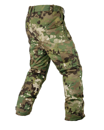 OCANXUE mens camo waterproof tactical pants ankle cuff demonstrates adjustable fit in cold conditions