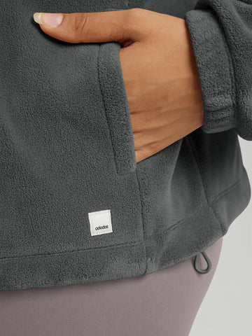 ODODOS soft-brushed polar fleece texture presenting skin-friendly comfort.