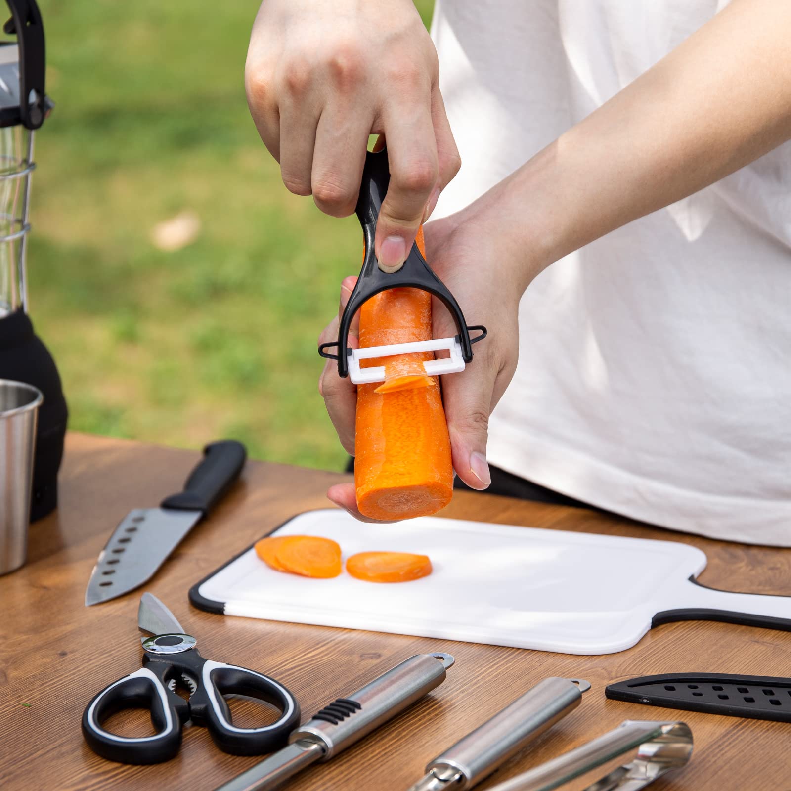 Odoland Y-peeler for fast vegetable prep at campsite