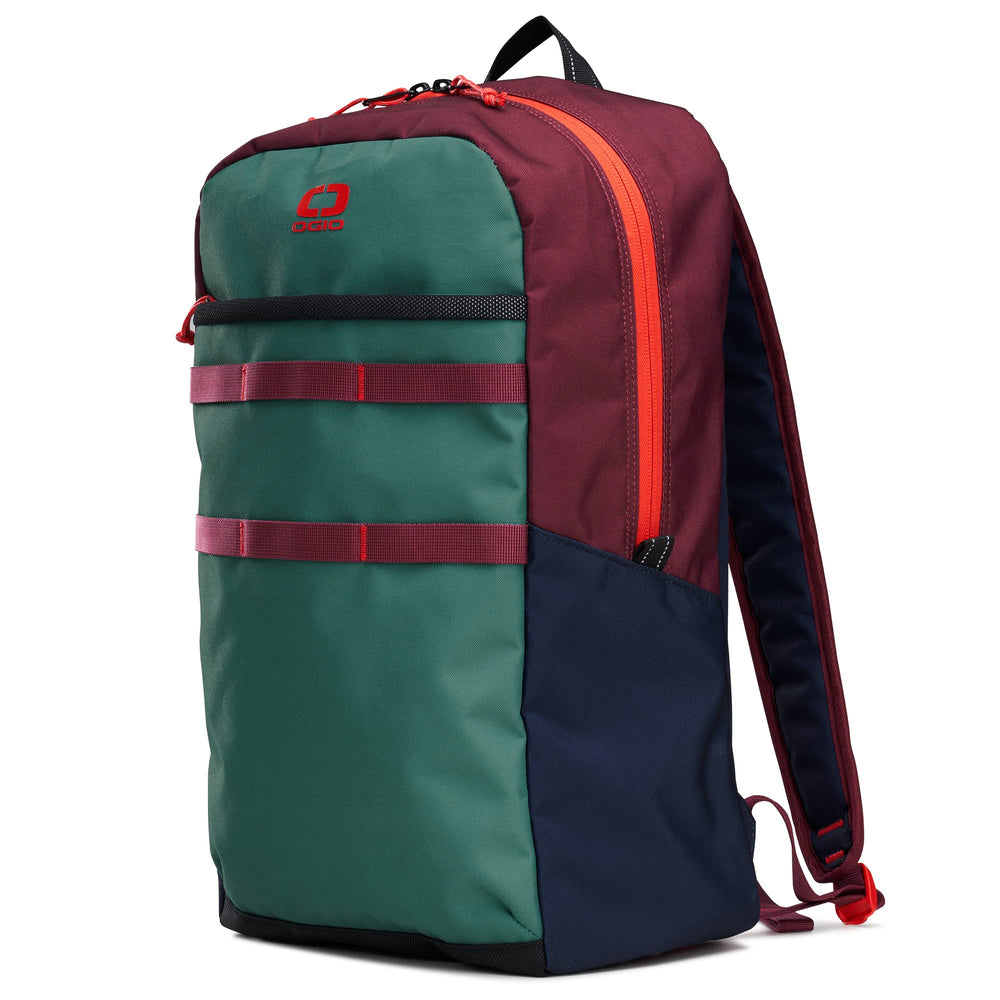 OGIO AL LITE Convoy 21L strap detail emphasizes adjustable fit for versatility.