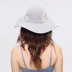 OHGOLF SNH5M230T quick-dry fabric close-up for travelers.