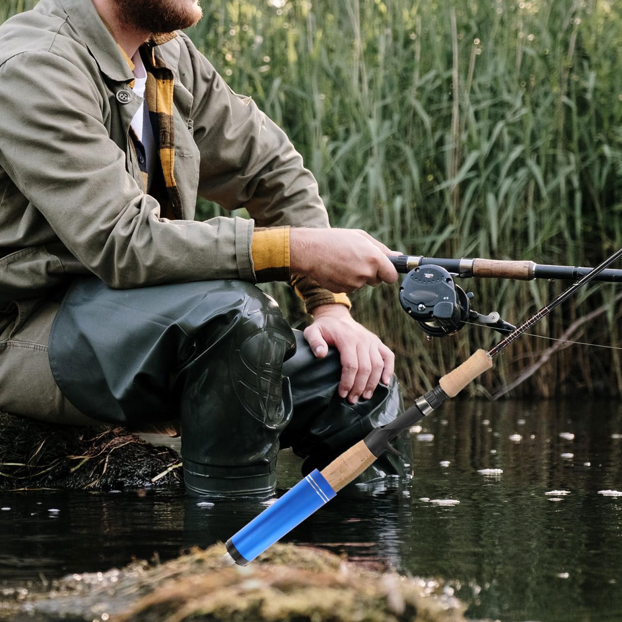 OHPHCALL bank-stand adapts to most rods for versatile shore fishing.