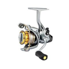 Okuma Avenger ABF graphite baitfeeder spinning reel enabling precise bait control for saltwater angling