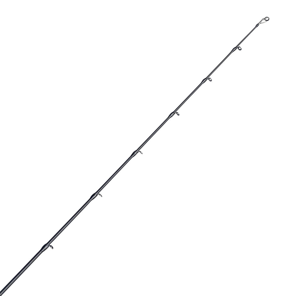 Okuma X-Series 3K carbon grip, comfortable and secure during long casts.