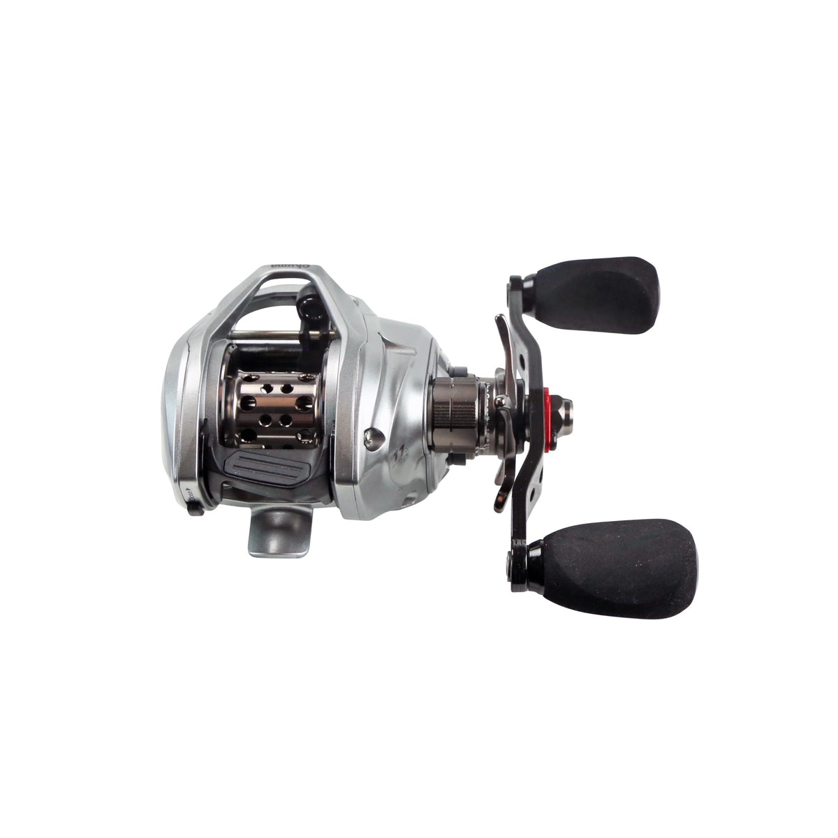 Okuma X-Series reel diecast frame for rigidity and smooth handling.