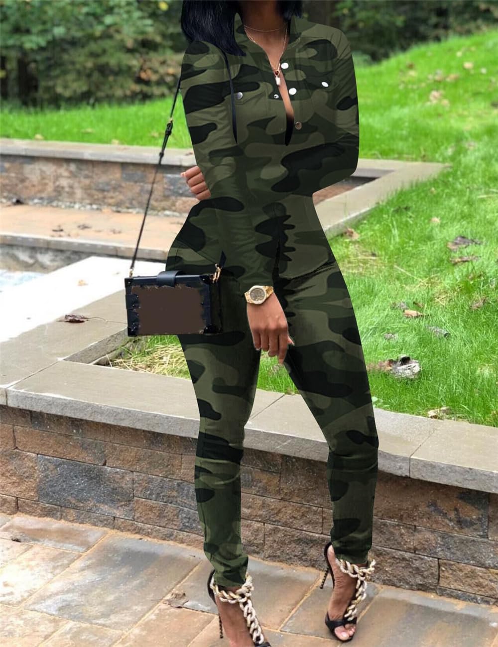 OLAMIOSO camo suit pants leggings green showcasing stretch comfort