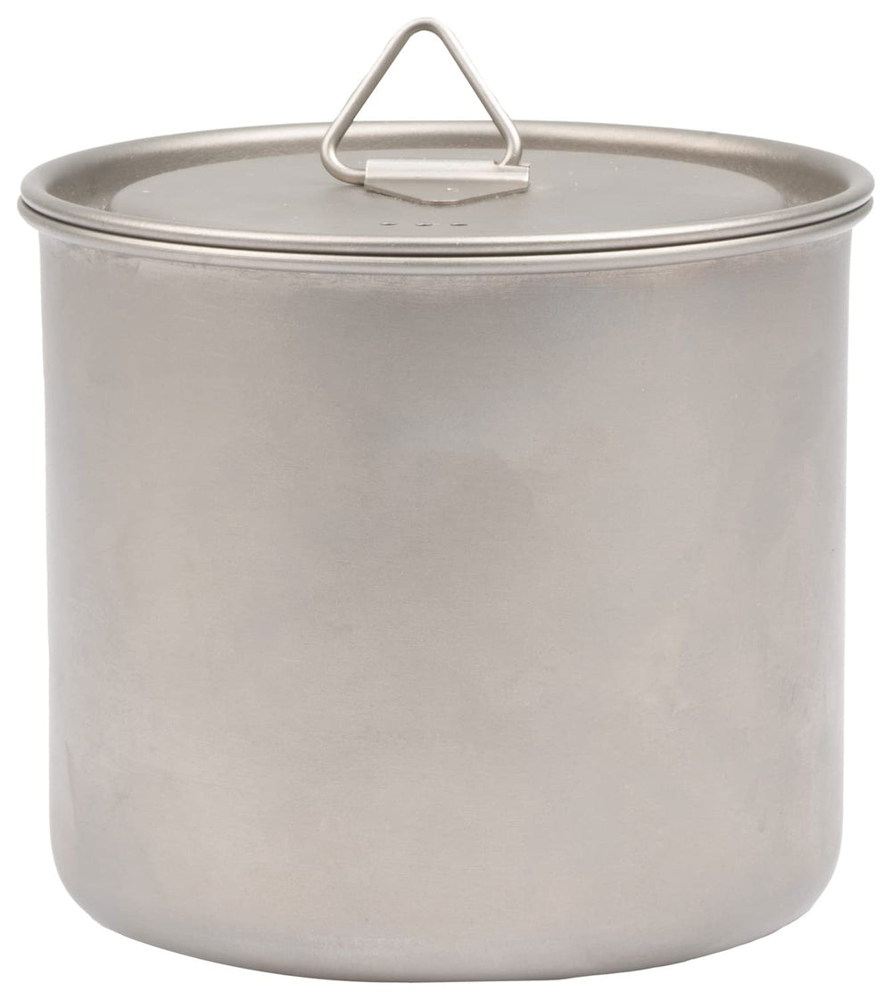Olicamp Titanium Space Saver mug lid features a locking tab for secure transport.