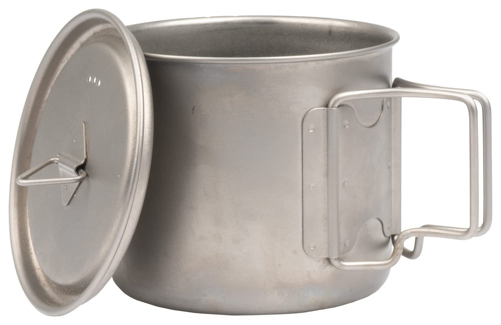 Olicamp Titanium Space Saver mug measurement marks help portion hot water precisely.