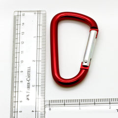 ONDEPOT red carabiner close-up with spring gate for durable daily carry.