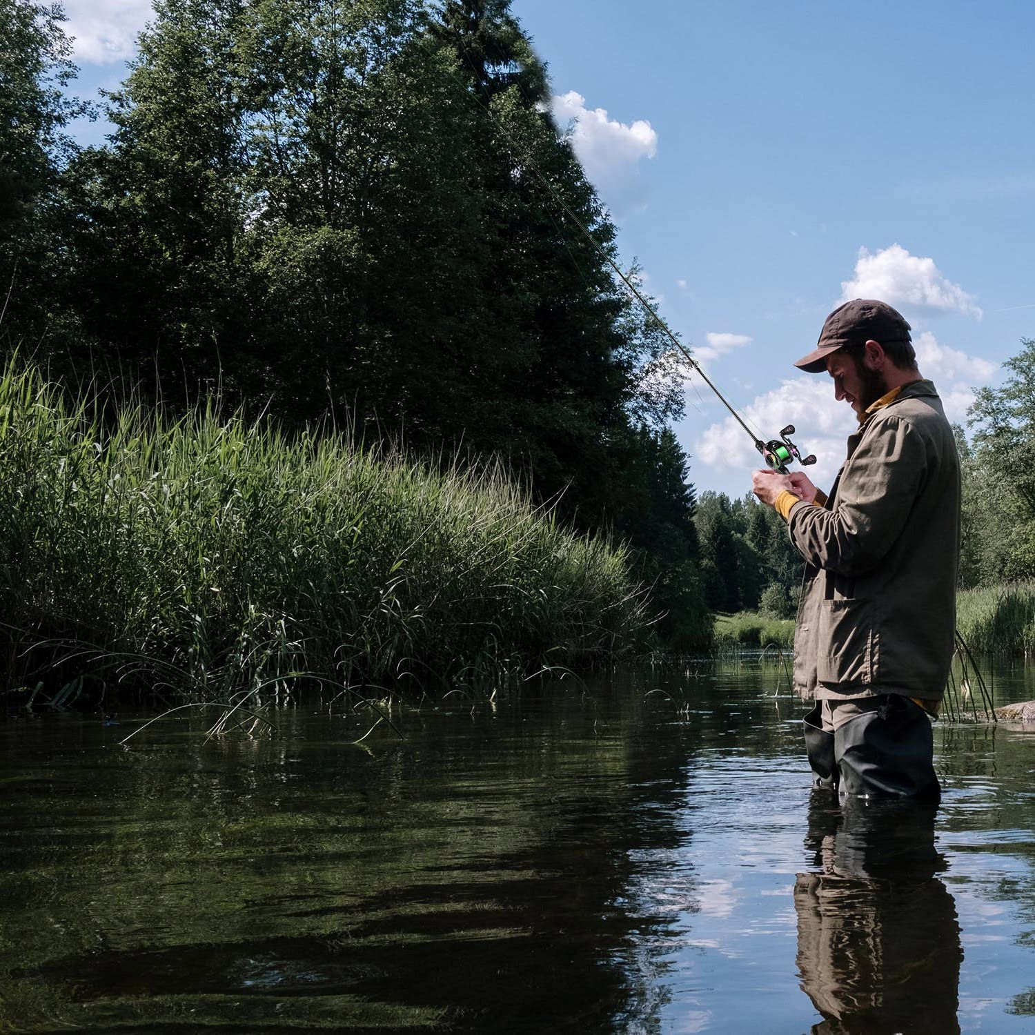 One Bass all-day comfort polymer grips reduce fatigue during long casts.