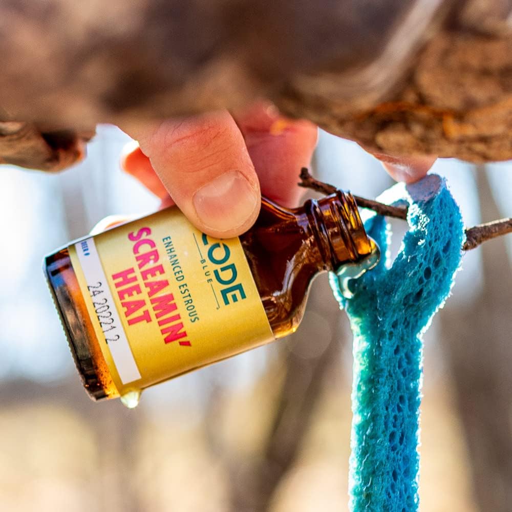 1 fl oz bottle of Screamin Heat deer attractant