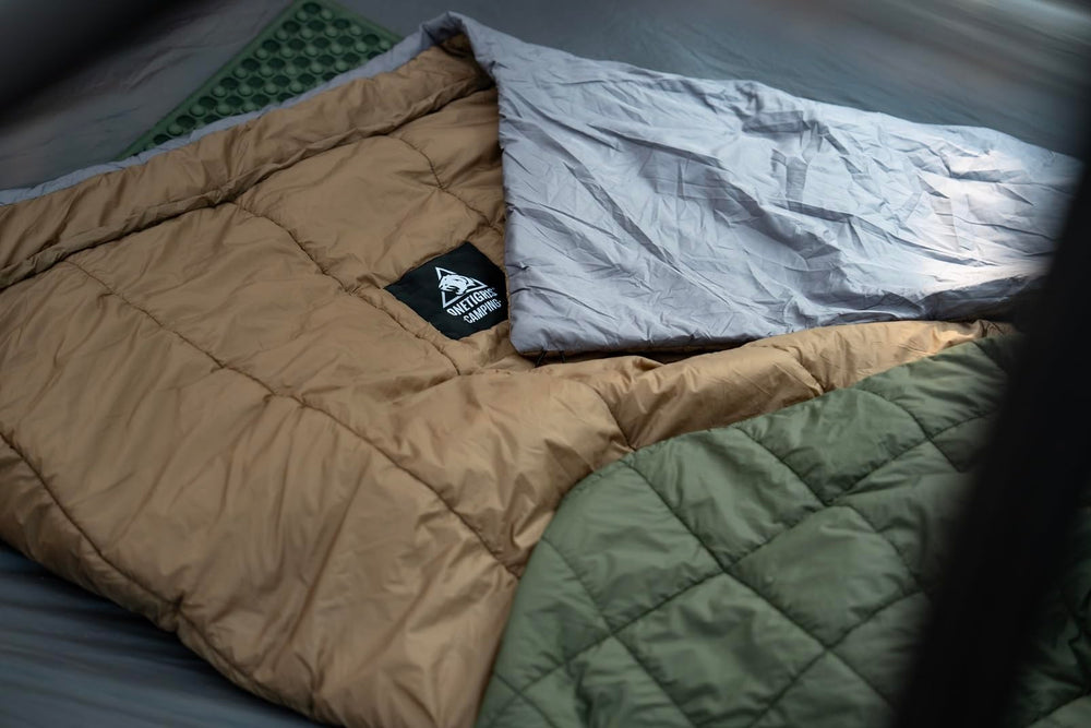 OneTigris Featherlite Quilt close-up of materials showing soft lining