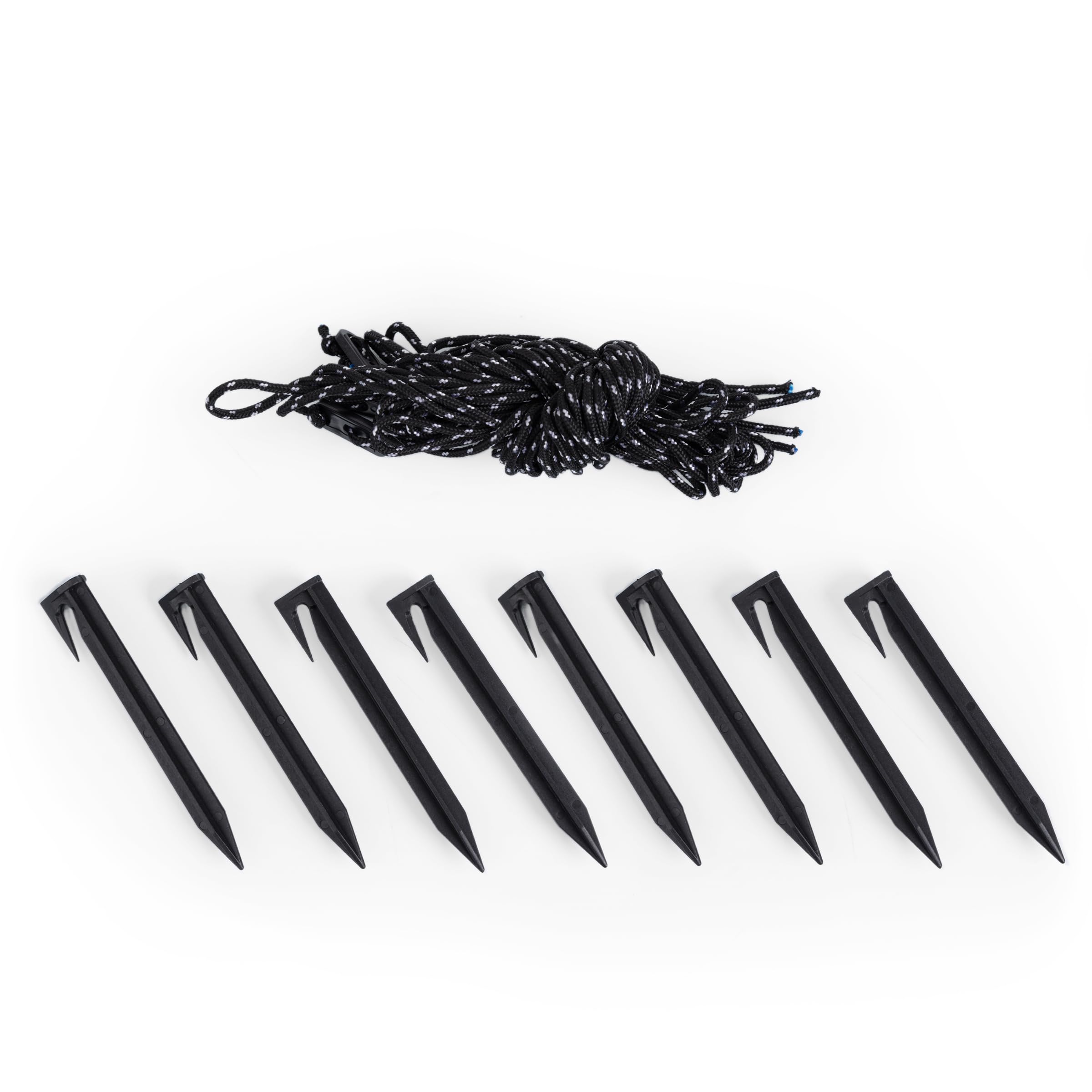 ONIVA Manta carrying case with stakes simplifies transport and setup.