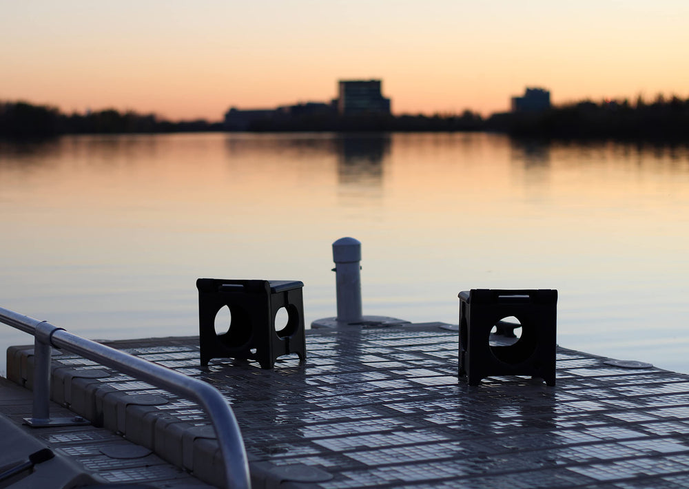 Onmaru mini folding stool ideal for picnics and hikes with easy access.