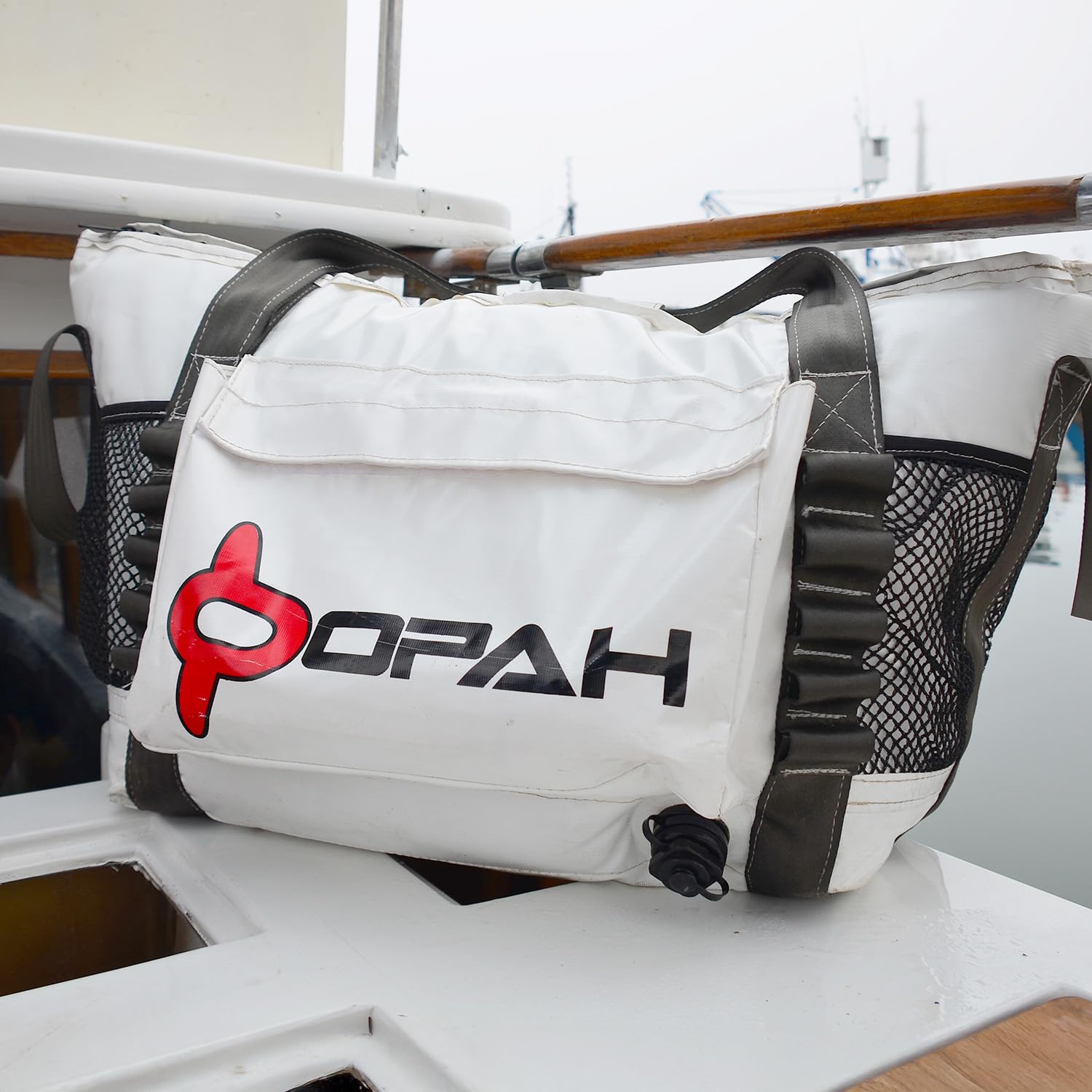 Opah Gear Fathom 3 heavy-duty handles support safe transport