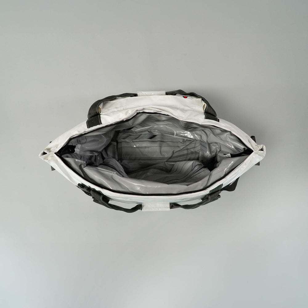 Opah Gear Fathom 3 interior waterproof pocket for fillets and small items