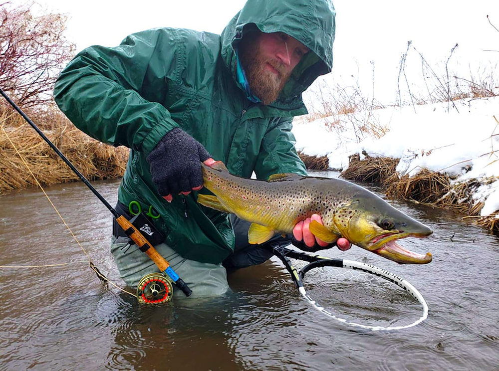 O'Pros quick-access hooks allow fast rod retrieval.