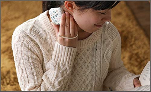 Orastone Hand Warmer with charge indicator helps plan warmth during outings.