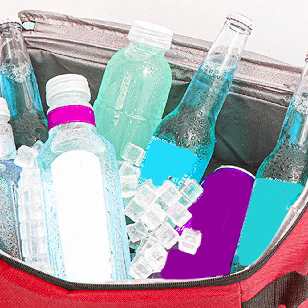 Oreilet cooler interior with aluminum film shows leakproof, temperature-friendly lining.