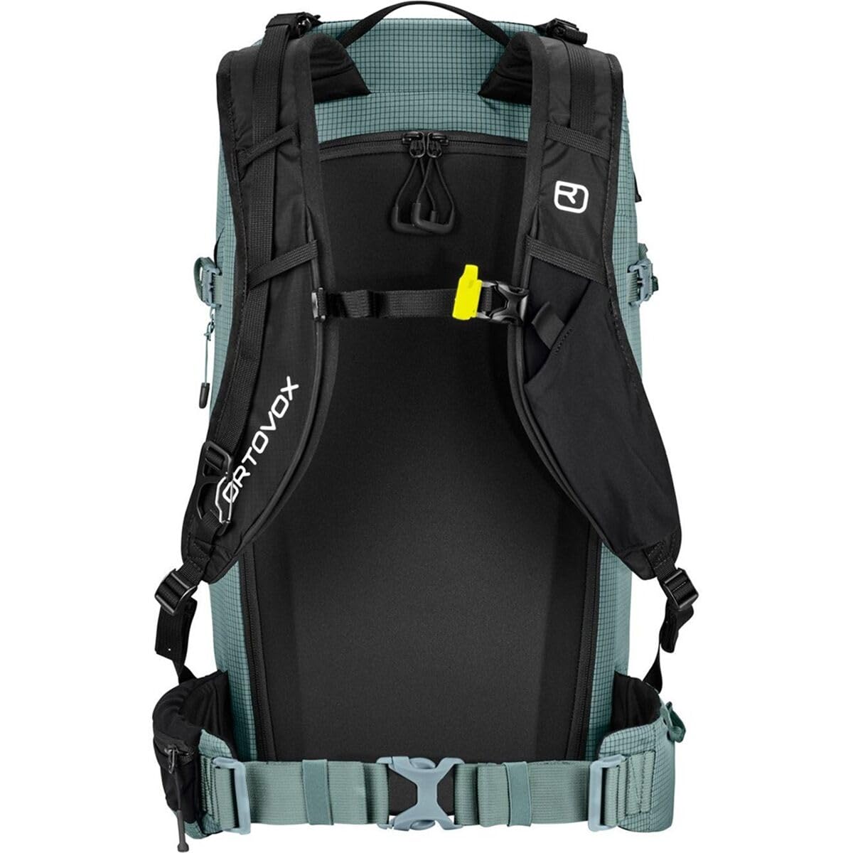 Ortovox Switchback 32L with top panel access, easy reach of gear on the trail.