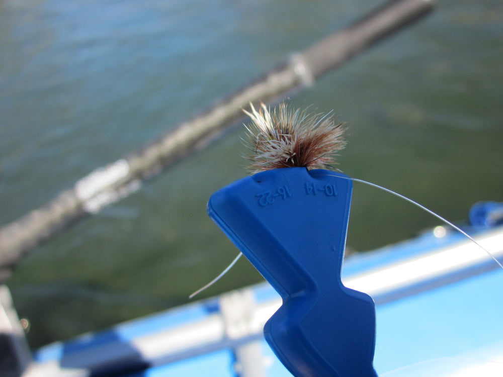 Close-up of funnel slot for sizes 16-24