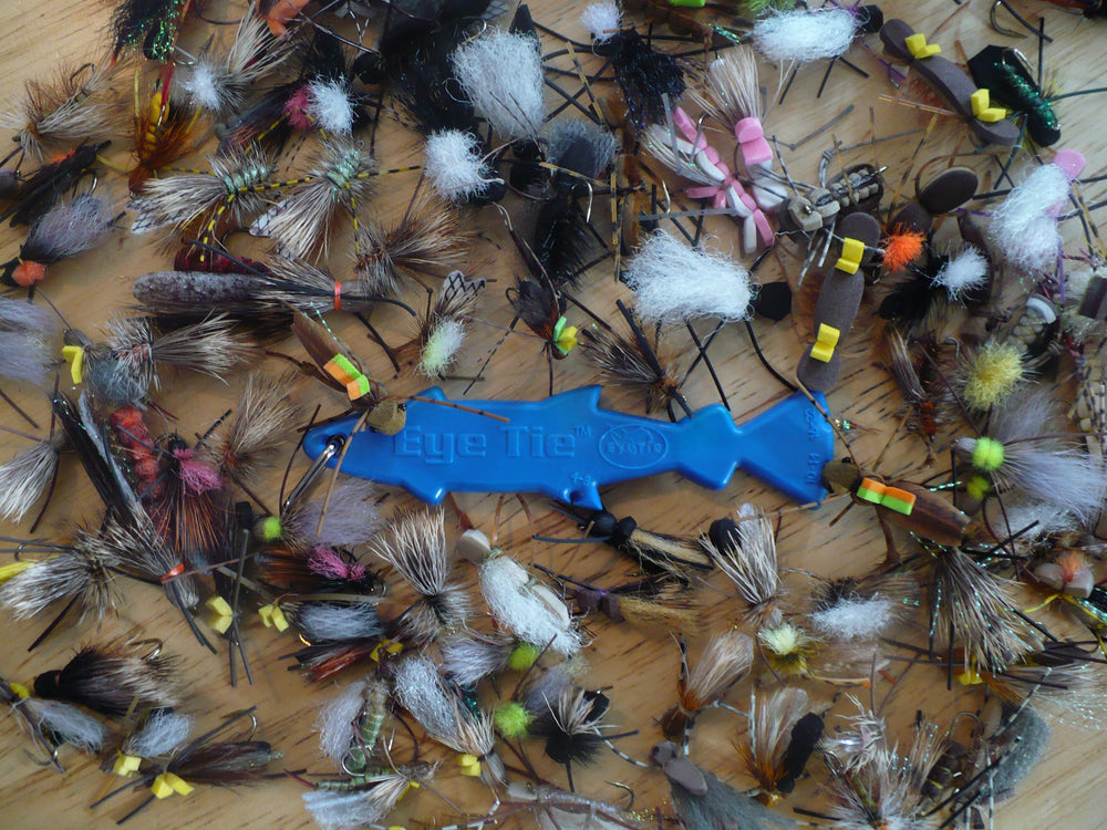 USA-made Eye Tie Fly Threader branding