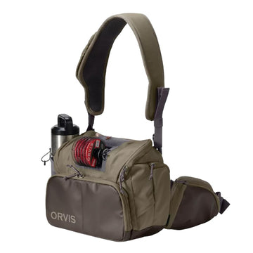 Orvis Guide Hip Pack Dusty Olive - main compartment with fly patch