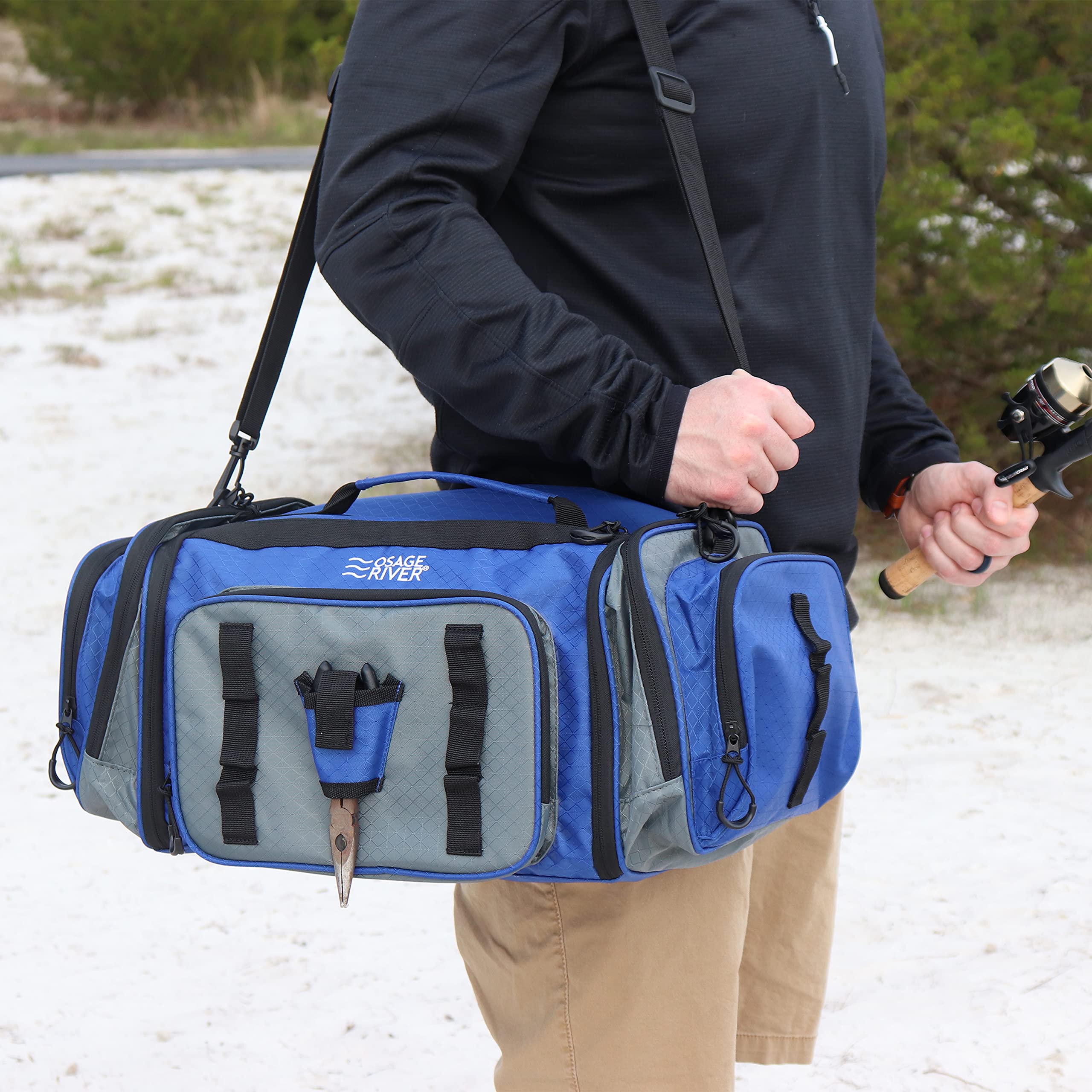 OSAGE RIVER MOLLE loops expand storage for essential gear on the bag