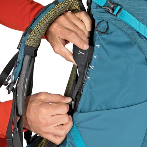 Osprey Atmos AG 50L raincover ready for sudden showers