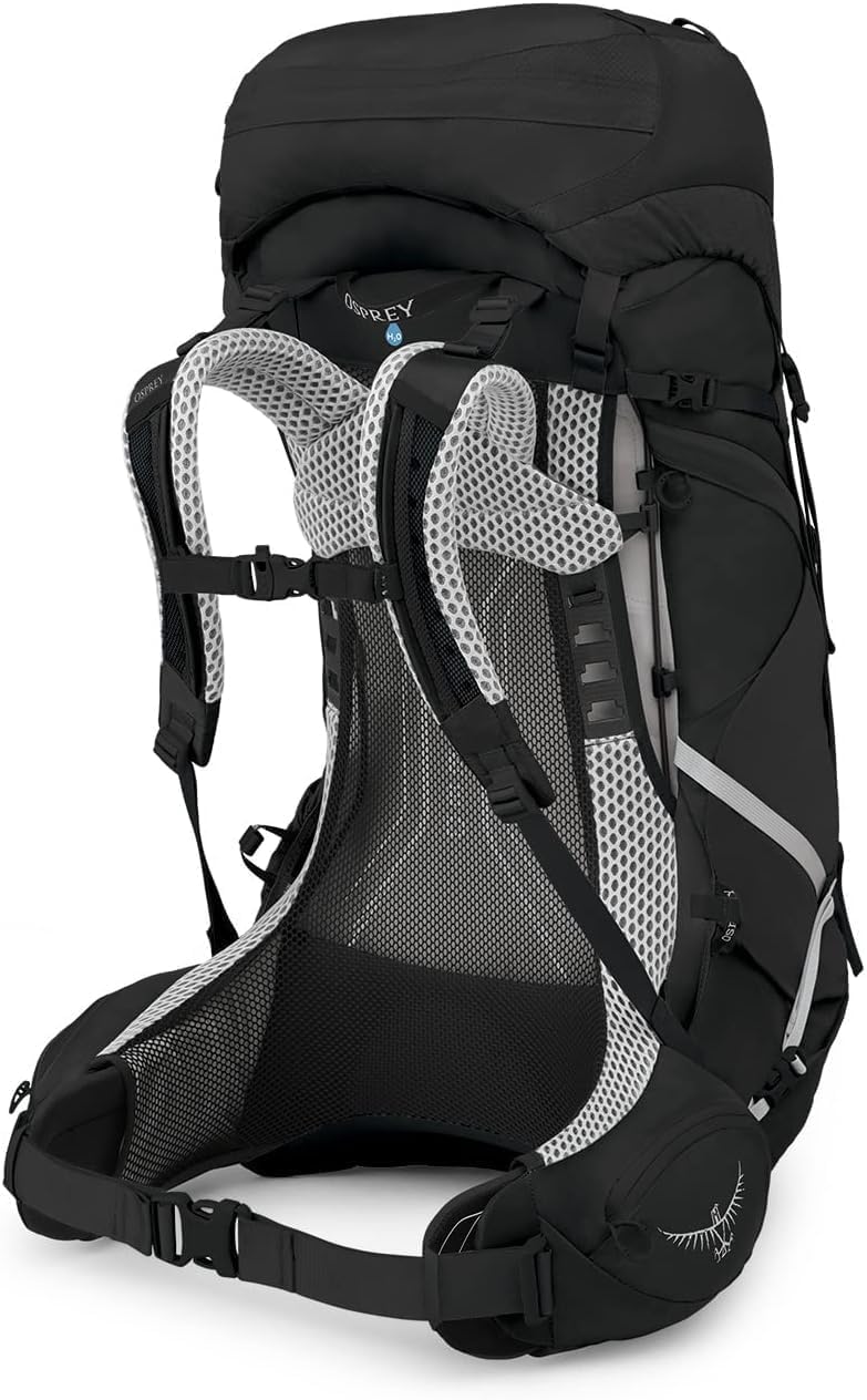Osprey Atmos AG LT 50L internal hydration sleeve with exit port