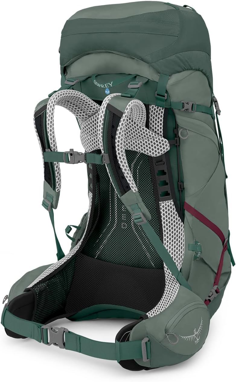 Osprey Aura AG LT 50L internal hydration sleeve supports easy on-the-go refills