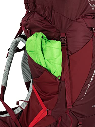 Osprey Aura AG LT 65 lightweight design minimizes bulk on trips