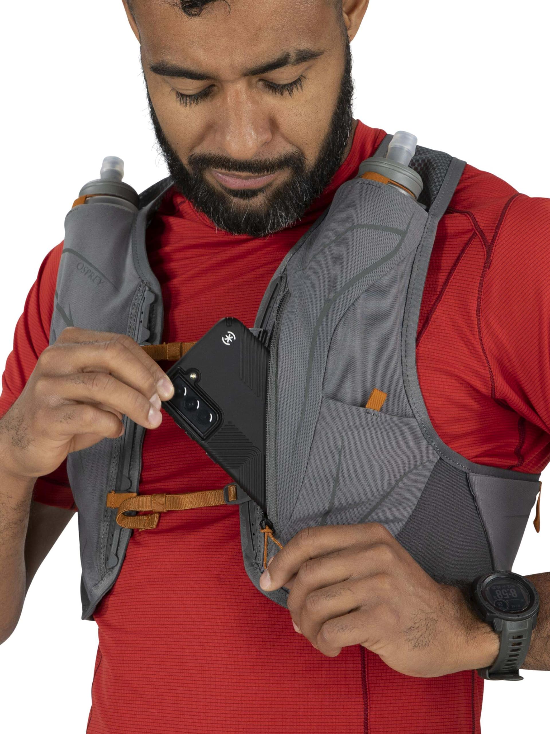 Osprey Duro LT vestpack fit minimizes movement for confident strides