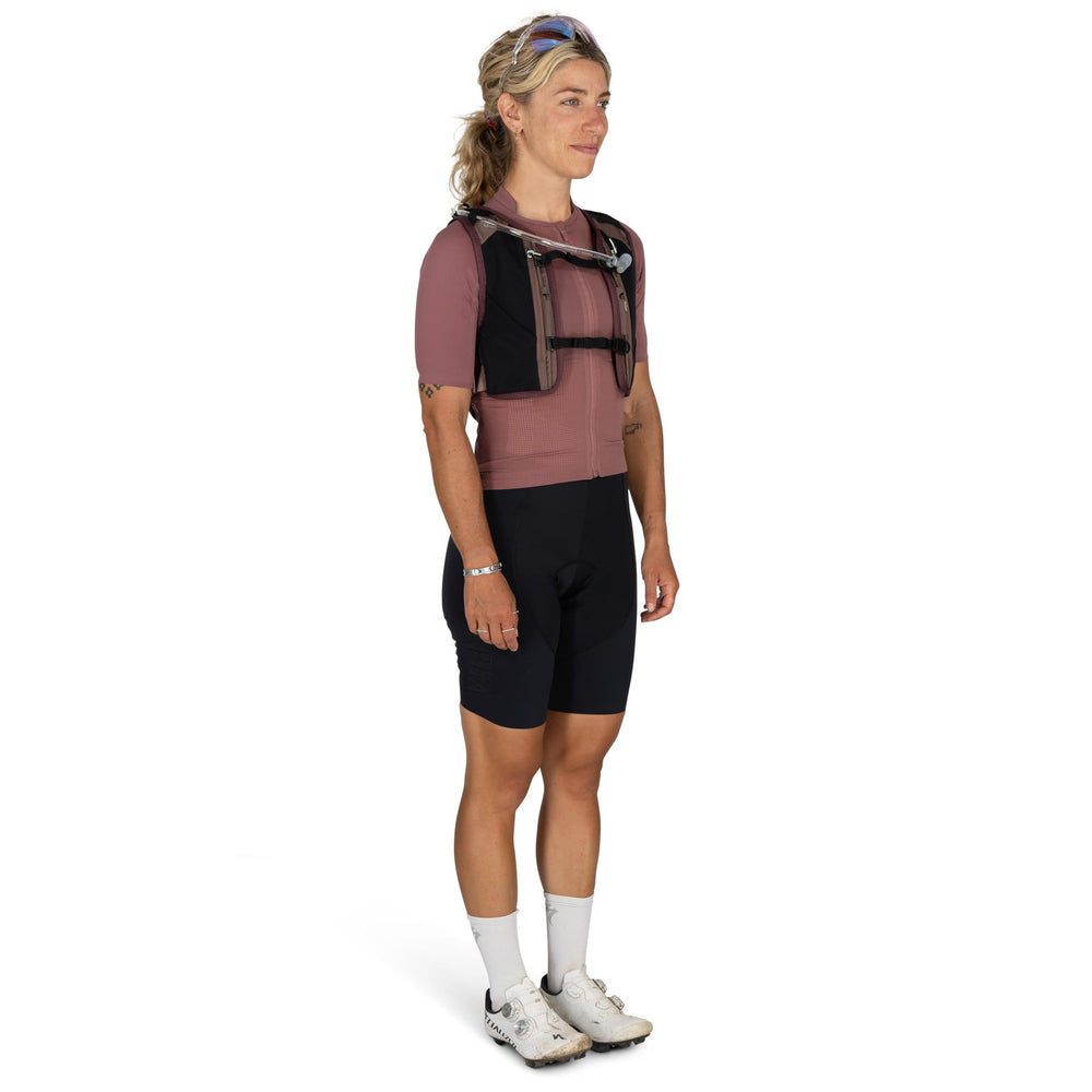 Osprey Escapist Velocity 3L compact and lightweight design.