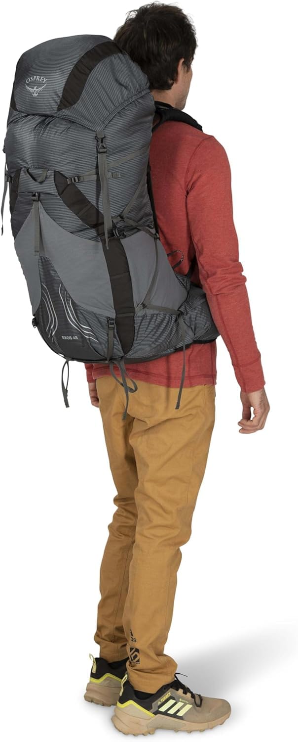 Osprey Exos 48L compact dimensions and light weight 2.77 lb.