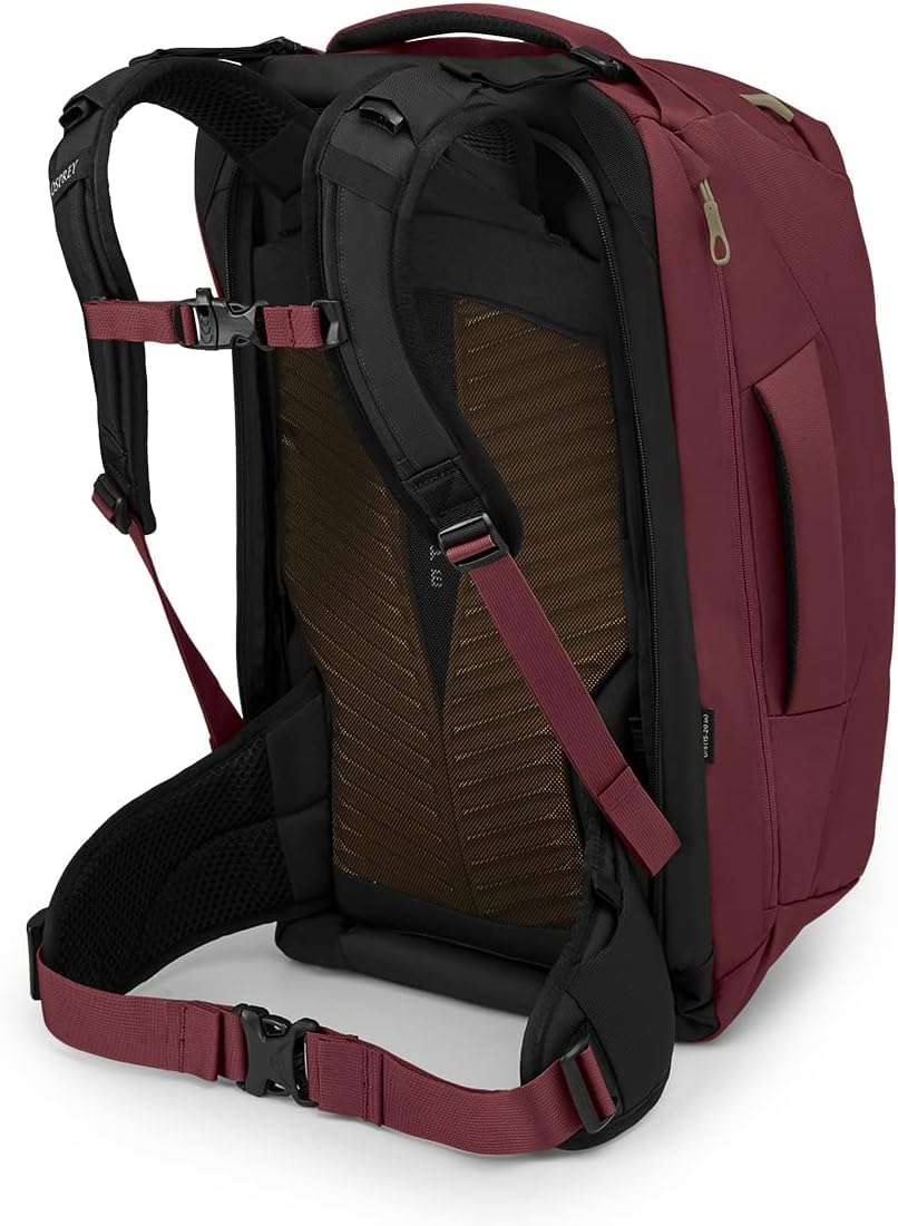 Osprey Fairview 40L internal-organizers highlight organized packing options.