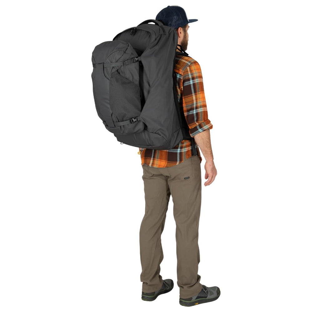 Osprey Farpoint 70L dimensions and weight help plan travel setup.