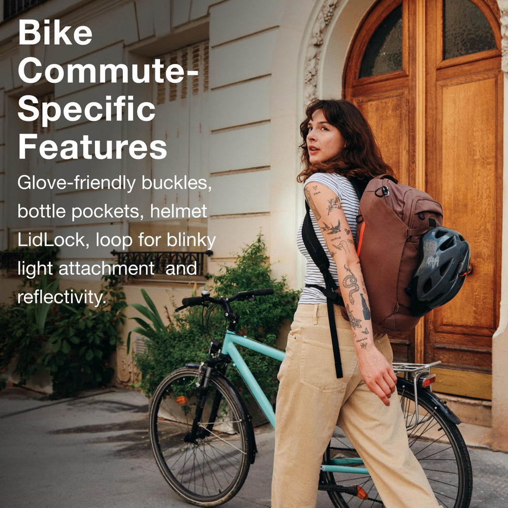 Osprey Metron 24L commuter side water bottle pocket for easy hydration access.
