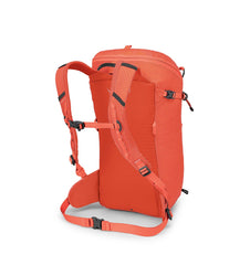 Osprey Mutant 22L backpanel with snowshed design for cold conditions.