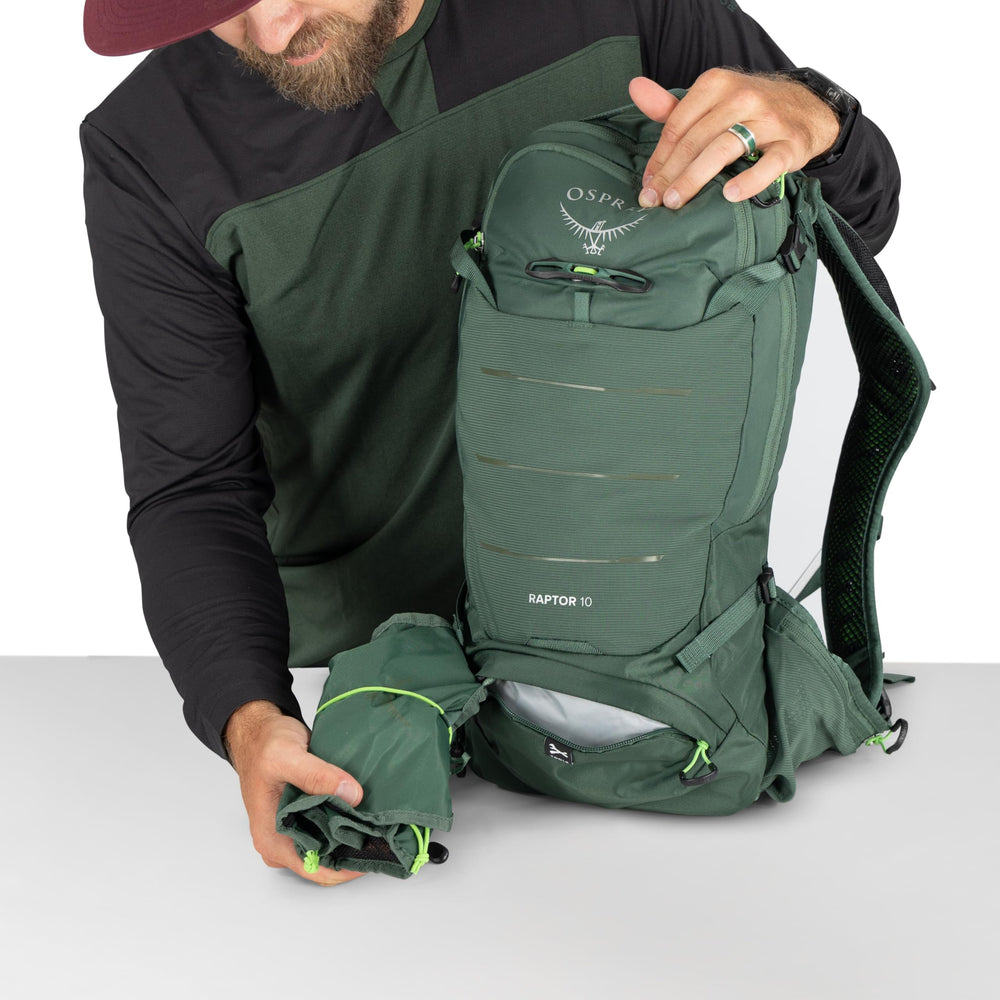 Osprey Raptor 10L internal organization keeps small items sorted.