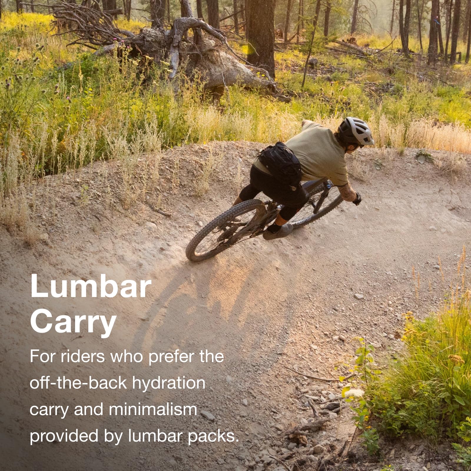 Osprey Raptor 4L front stretch-pocket for quick access to kneepads or jacket