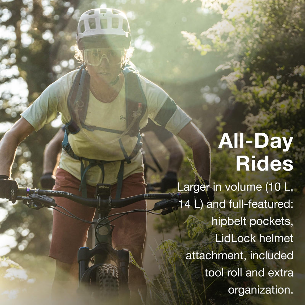 Osprey Raven hipbelt pockets store snacks and multitool securely