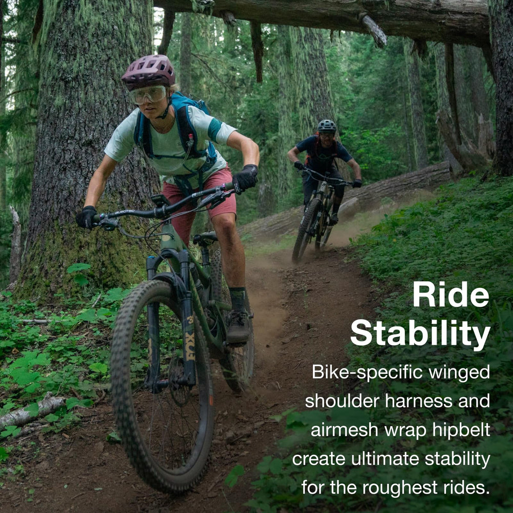 Osprey Raven LidLock helmet attachment securely holds a helmet