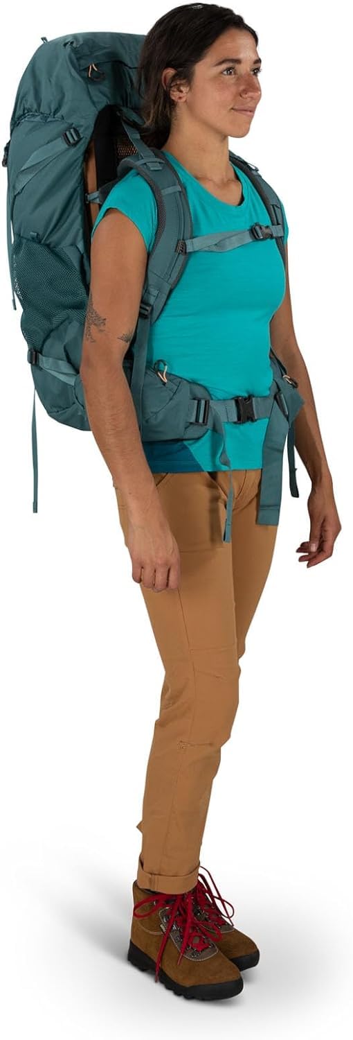 Osprey Renn 50L sleeping bag compartment keeps gear neatly organized