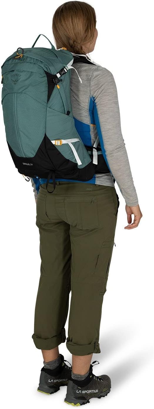Osprey Sirrus 24L dimensions and weight—portable for everyday excursions.