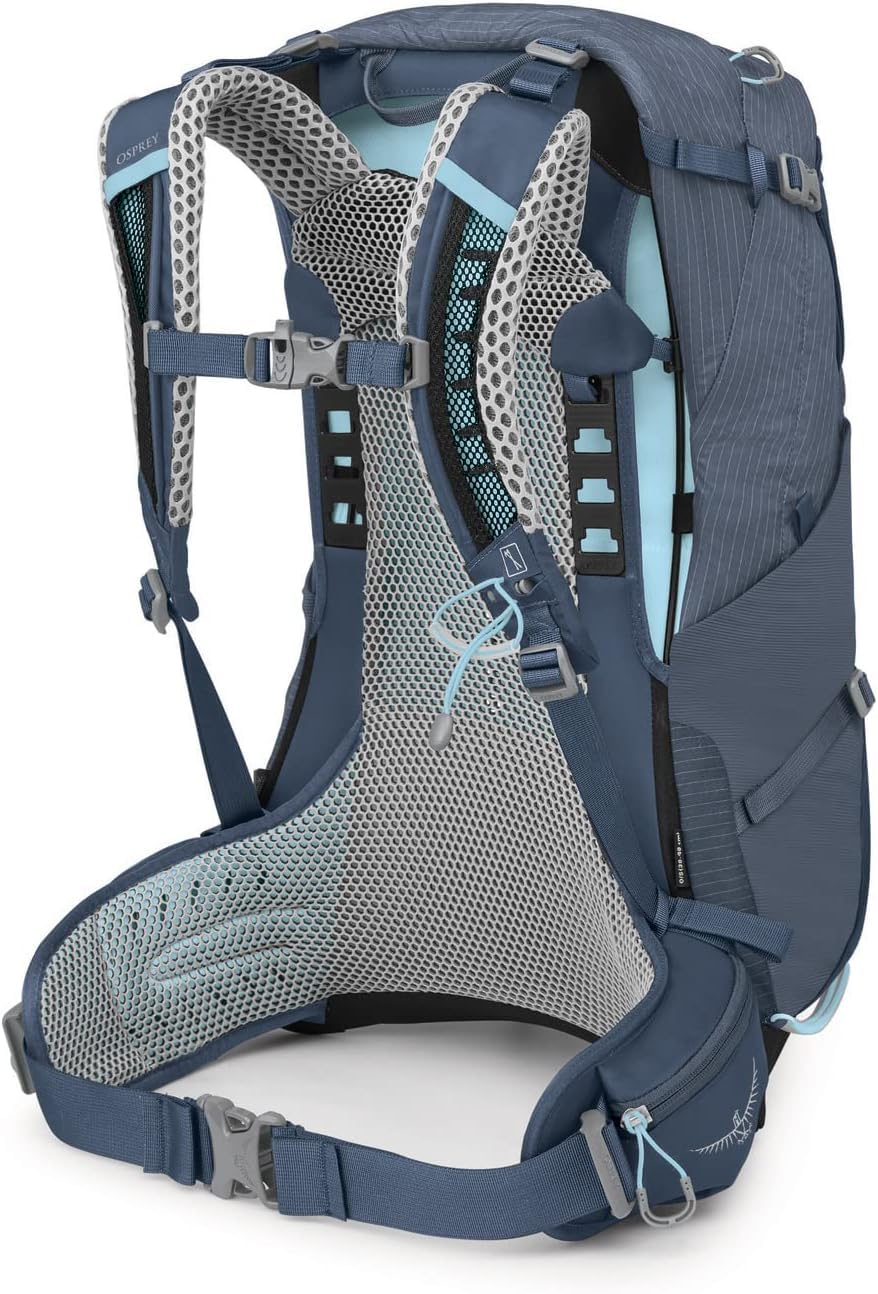 Osprey Sirrus 24L hydration sleeve—easy on-the-go water during hikes.